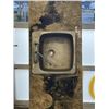 Image 2 : 7FT COUNTER TOP WIH STAINLESS SINK AND TAP SET