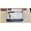 Image 2 : INSIGNIA SINGLE ARM MONITOR MOUNT AND 37-90 FIXED TV MOUNT