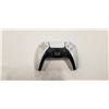 Image 2 : PLAYSTATION 5 PS5 WHITE DUAL SENSE CONTROLLER TESTED AND WORKING