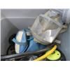 Image 2 : Tub w/Scuba Gear