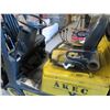 Image 2 : Yale GLC030AFNUAE082 3K Lb. Cap LP Forklift