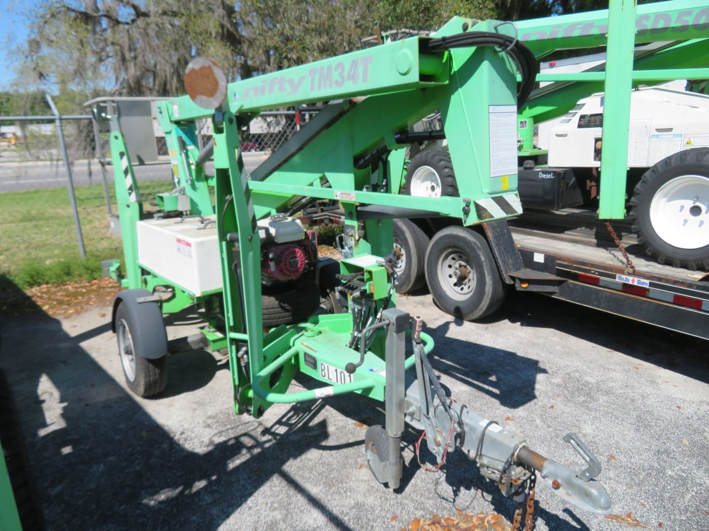 2014 Nifty Lift TM34T0, Trailer Rig, 500 Lb./34' Cap Bucket Lift w/