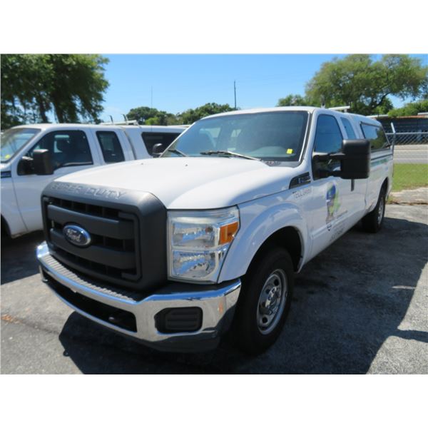 2015 Ford F250 SD 4-Dr. XCAB Lb. Pick Up w/ Bed Slide Out