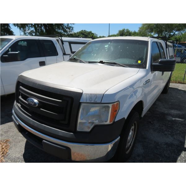 2013 Ford F150 XL 4-Dr. XCAB Lb. Pick Up w/ Bed Slide Out