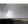 Image 2 : Grey Mica Desk