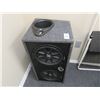 Image 1 : Kicker Stereo Speaker Box w/2 Step Stools