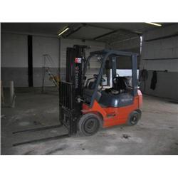 2003 Toyota 7FGU18 Forklift - 3,000#
