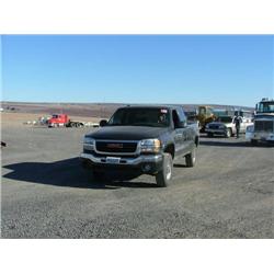 2003 GMC 2500 - 4WD, AT, Extra Cab