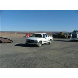 2000 Chevrolet 1500 - 4WD, AT