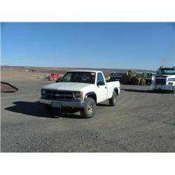 1995 Chevrolet 1500 - 4WD, AT