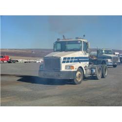 1990 White Volvo Conv - Day Cab