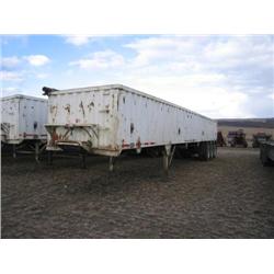 1987 Marquez Potato Trailer - 45', tri-axle