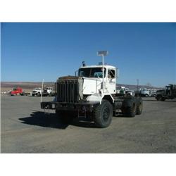 1982 AutoCar - 10-Ton, 3406 Cat, 13-spd