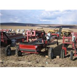 Conveyor Table - 2003 Spudnik, 40',  36" belt, power drive axle