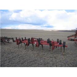 Chisel Plow - 1990 Case, 18'