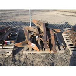 Pallet of Dammer Diker Paddles