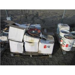 Pallet of Planter Plates