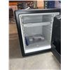 Image 2 : SentrySafe 1.2 cu.ft. Electronic Fire Safe