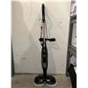 Image 1 : Shark steam and scrub mop with 2 extra cleaning pads