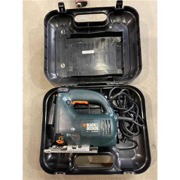 Lot of 1 Black and Decker Jigsaw - Used - Powers On