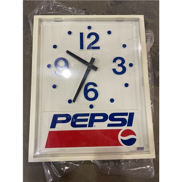 Lot of 1 Collectible Pepsi Wall Clock - Used