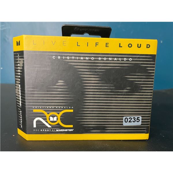 Lot of 1 Pair of Cristiano Ronaldo Roc Sport by Monster Wireless In-Ear Headphones