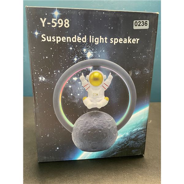Lot of 1 Levitating Astronaut Light-Up Speaker - Brand New!