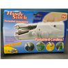 Image 2 : Lot of 1 HandyStitch - The Handheld Sewing Machine