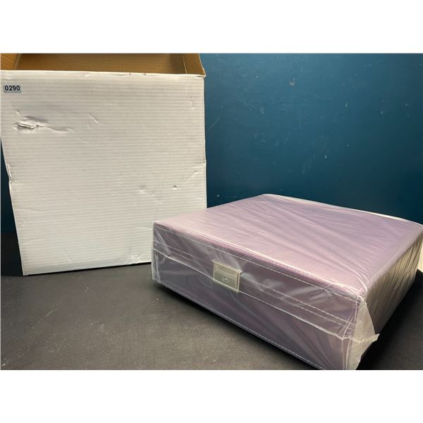 Lot of 1 Jewelry Storage Box - Purple Velvet Design
