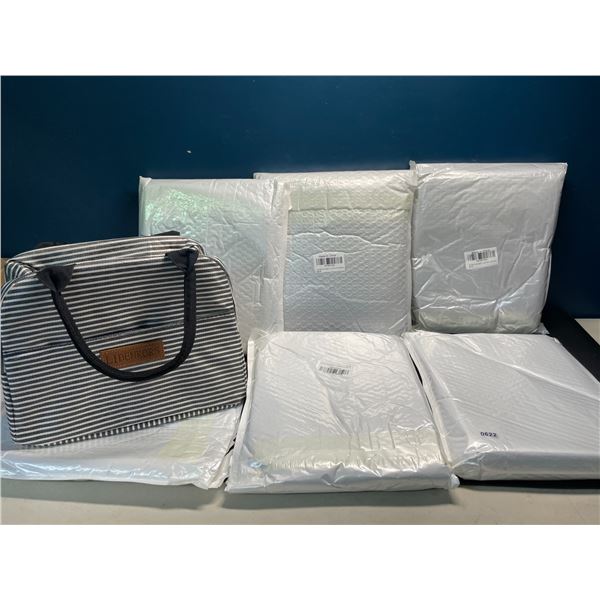 Lot of 6 Insulated Lunch Bags - Brand New!