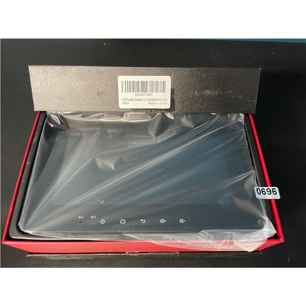 Lot of 1 Wireless Carplay/Android Auto Touchscreen/Multimedia Player - Brand New!