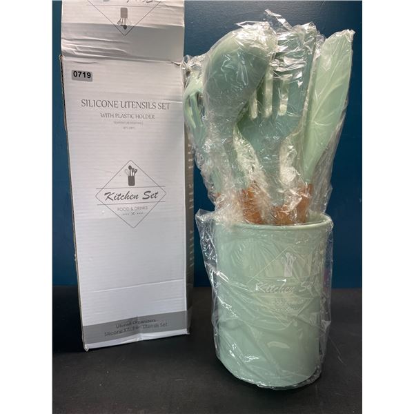 Lot of 1 Silicone Cooking Utensil Set - Mint/Tiffany Colour - Brand New!