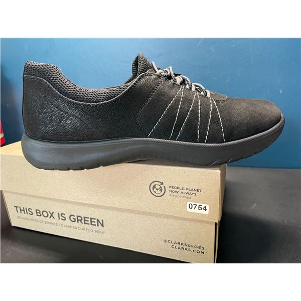 Lot of 1 Pair of Clarks Cloudsteppers - Adella Stroll Sneakers - Black - Size 7.5
