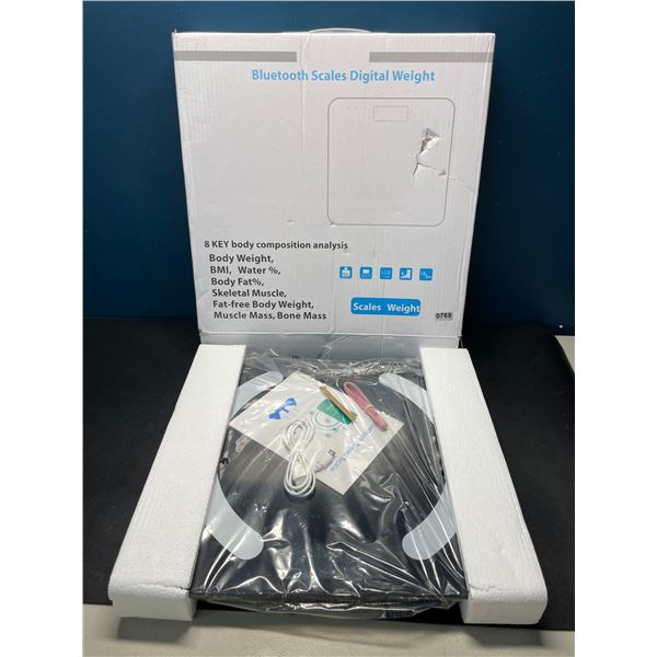 Lot of 1 Bluetooth Smart Bathroom Body Fat Scale w/ Smart App Control