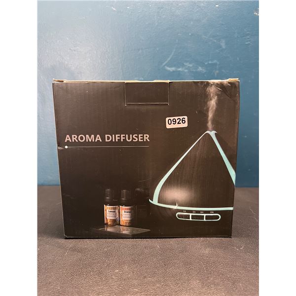 Lot of 1 Aroma Diffuser with Essential Oils and Accessories