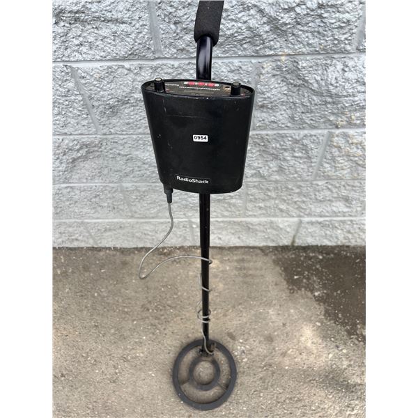 Lot of 1 Vintage RadioShack Metal Detector - Used