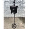Image 1 : Lot of 1 Vintage RadioShack Metal Detector - Used