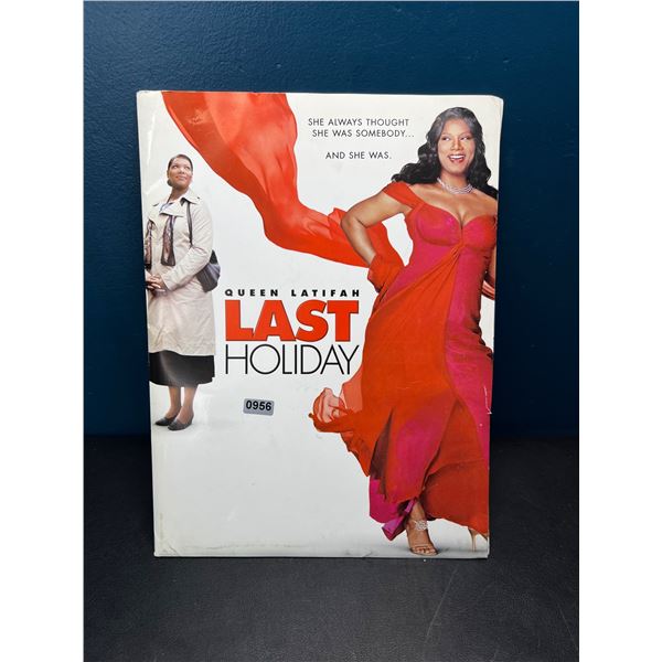 Lot of 1 Queen Latifah Last Holiday Rare Press Kit - Used