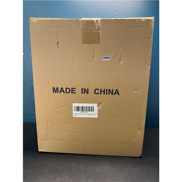 Lot of 1 18PIECE Kitchen Knife Set - Block/CuttingBoard/Knives