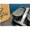 Image 4 : Lot of 1 Edunty Apartment Size Exercise Stepper