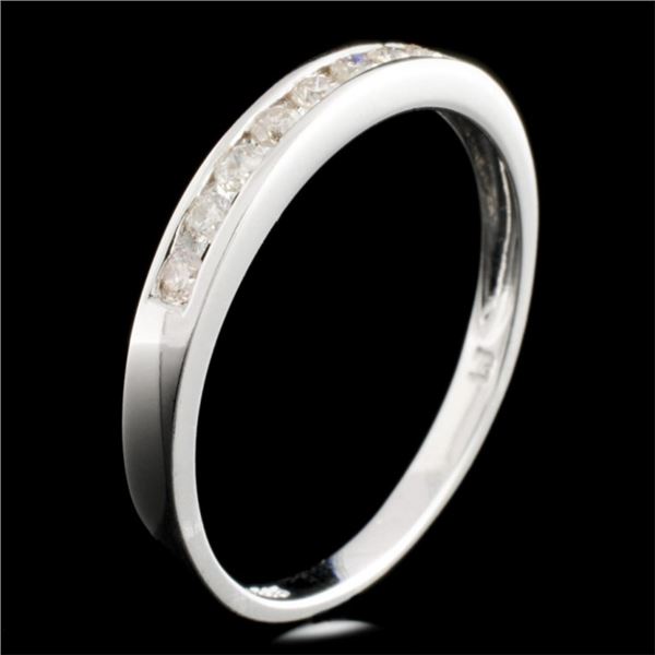 0.13ctw Diamond Ring in 14K Gold
