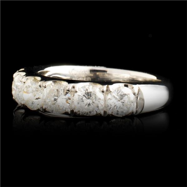 18K Gold Ring with 1.79ctw Diamonds