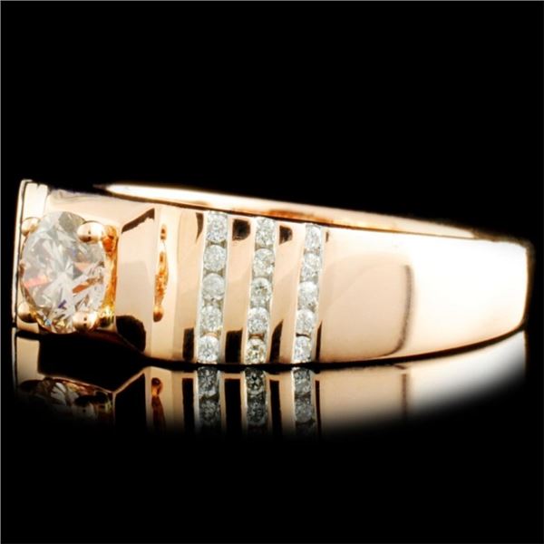 0.84ctw Diamond Ring in 14K Gold