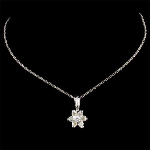 14K Pendant with 0.22ctw Diamonds