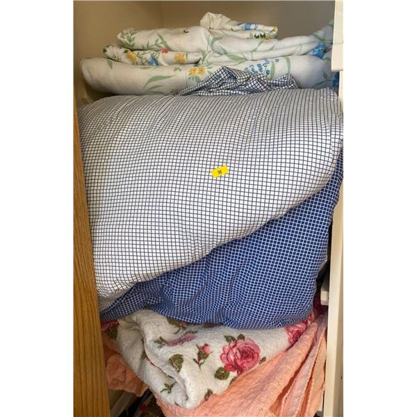 Blankets & Reversable Duvet Double Sheets