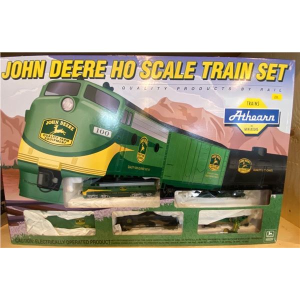 John Deere HO Train