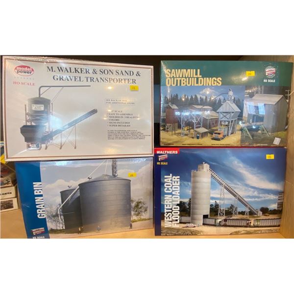 HO Town Models Western Coal Gravel Transporter