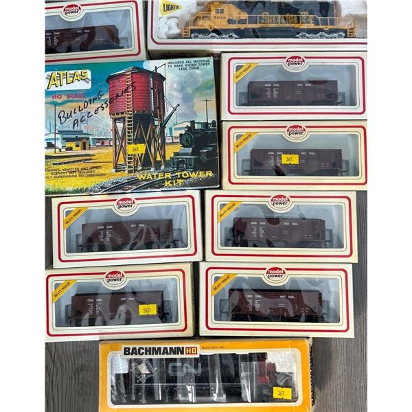 Assortment of HO Train Cars and Model Railroad Ready-2-Run   Walthers, Athearn, Atlas Brands