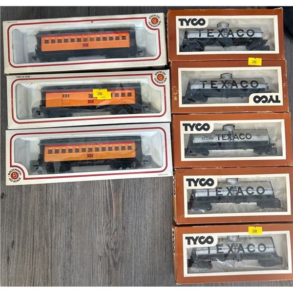Texaco Tyco Freights Cars for Model Railway and electric Locomotive Sets