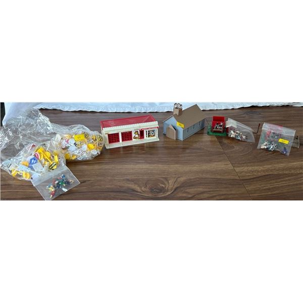 Assorted Model Train Accessories and Landmarks for Train set setup